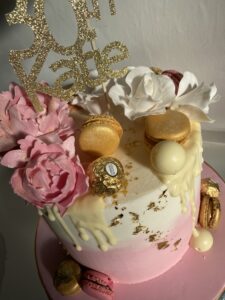 Wedding Cakes & Celebration Cakes 18